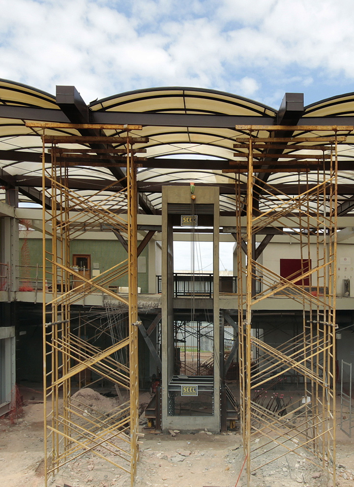 Obra 727 - Recuperação Estrutural de parte dos blocos "Salas de Aula, Centro de Liderança e Alojamento Professores - Blocos 4,5 e 6 - SERVIÇO SOCIAL DO COMÉRCIO - SESC
