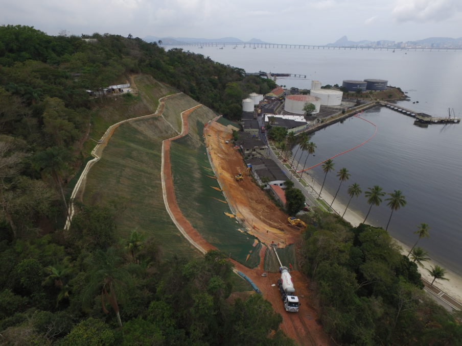 Obra 742 – Obra de estabilização de encosta do Depósito de Combustível da Marinha no Rio de Janeiro – Diretoria de Obras Civis da Marinha – DOCM
